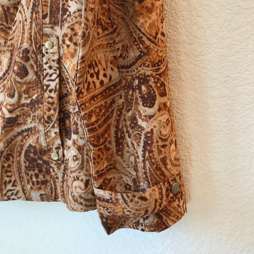 Additions by Chico’s Light Weight Jacket Zip Up - Picture 6 of 8